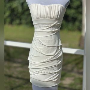Frederick's of Hollywood Off-White Strapless Layered Dress Small S